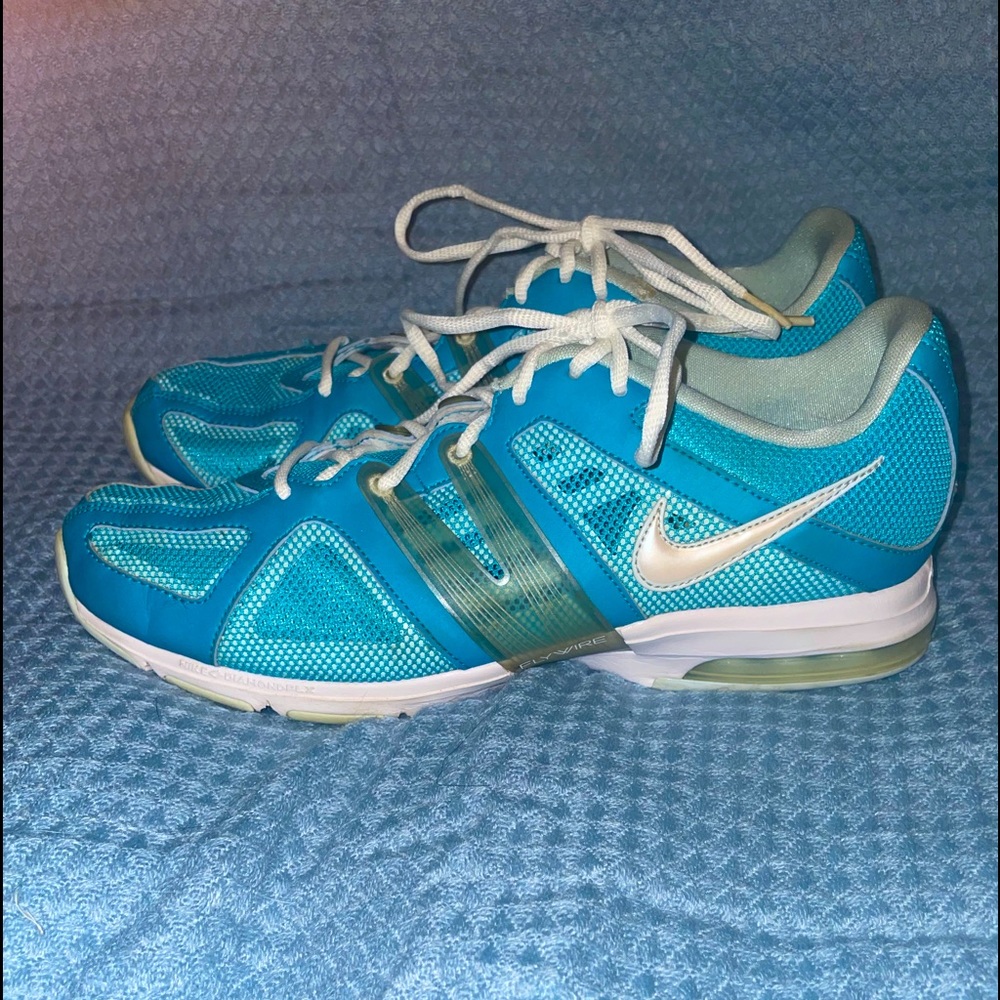 Women’s Nike running shoe 10.5